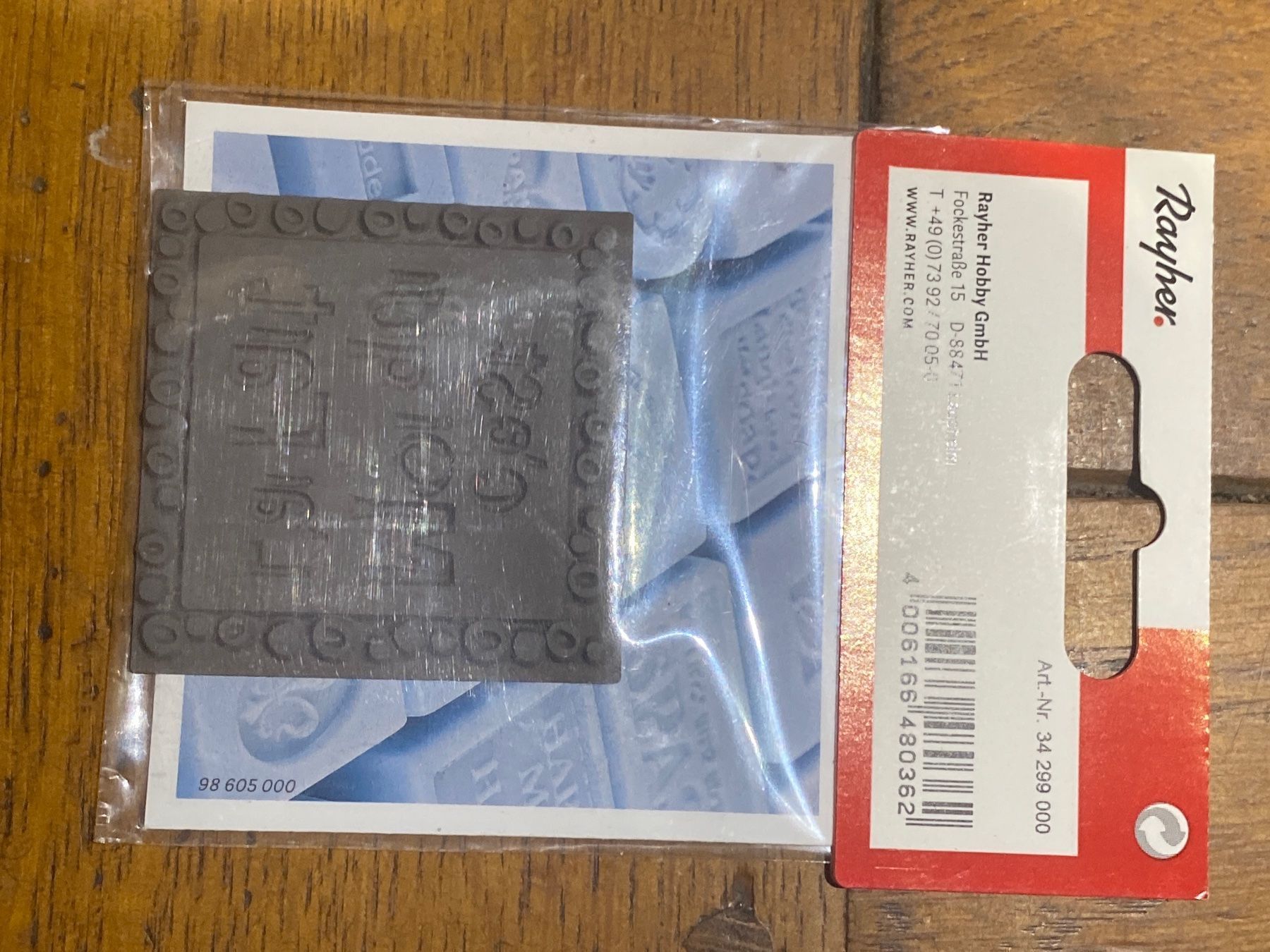 Teglie da forno: Motiv eingiessen seife motif savon – Nuovo e nell'imballaggio originale da Lajoux JU venduto da Briard0 2