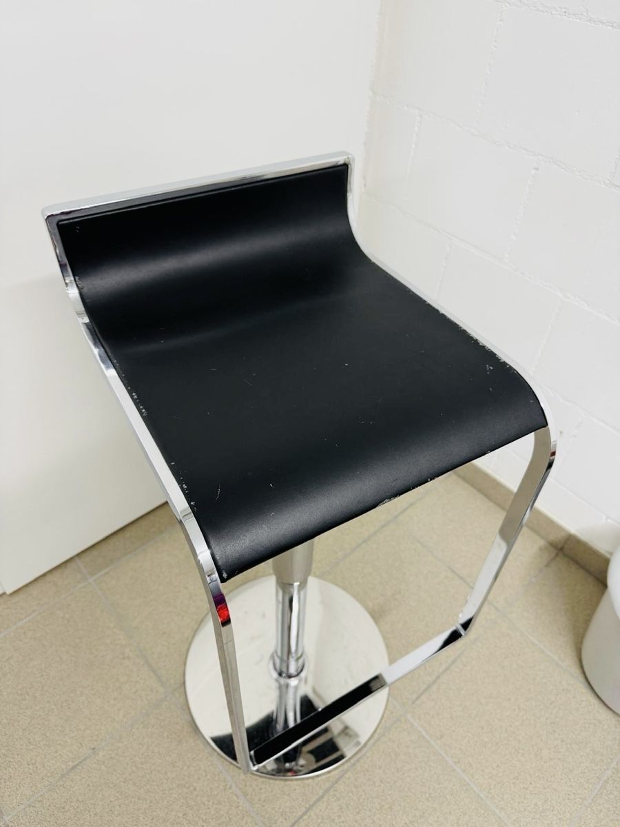 Pfister Hocker: Barhocker – Gebraucht aus Biberist von swiss-made 1