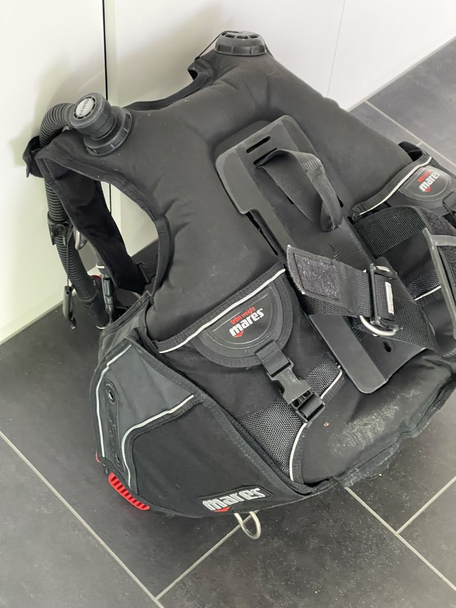 Mares Respiratori & Giubbotti: Mares Vector 1000 MRS Plus BCD – Grösse L – Usato da Böckten venduto da Dive-green 8
