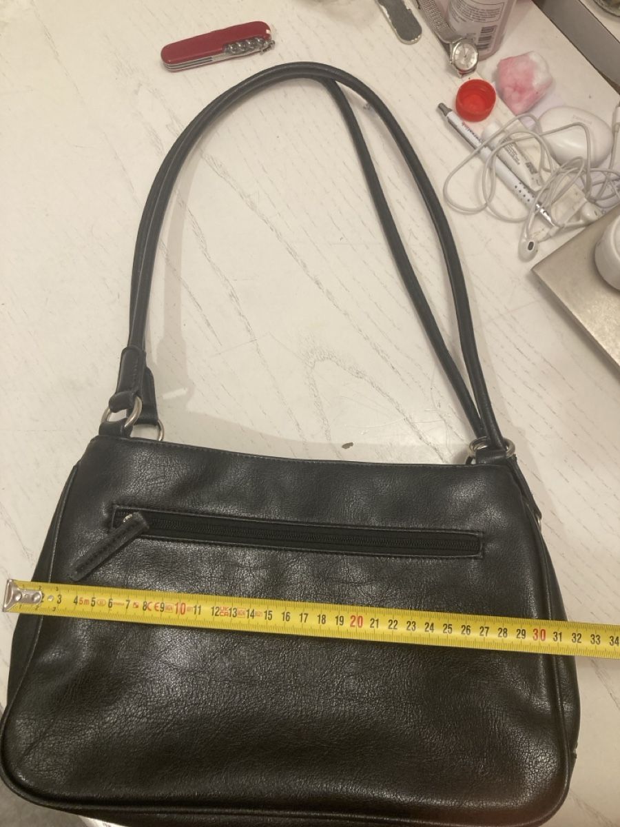 Borse: Black Handbag with Shoulder Strap – Usato da Zürich venduto da sele_x 5