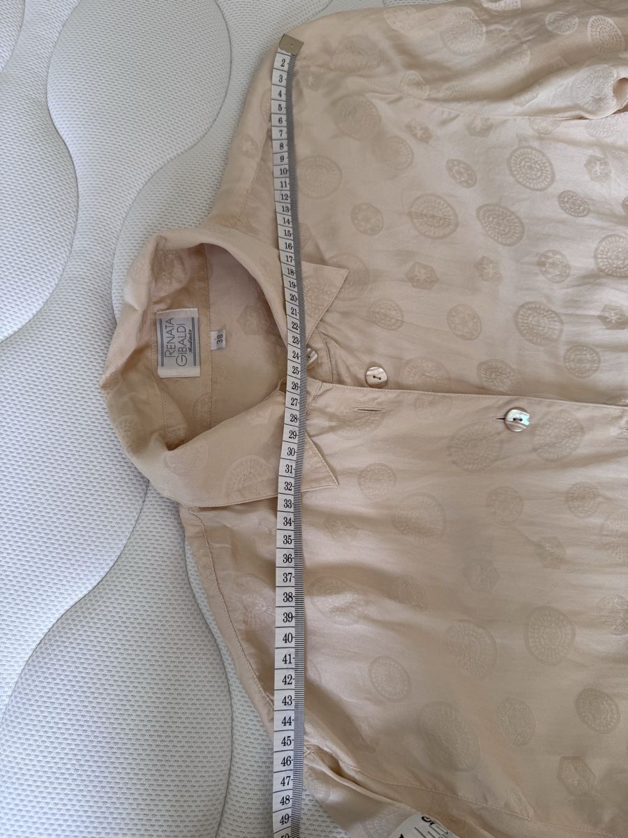 Camicette: Seidenhemd beige vintage – Usato da Zürich venduto da cam_kcc7 6