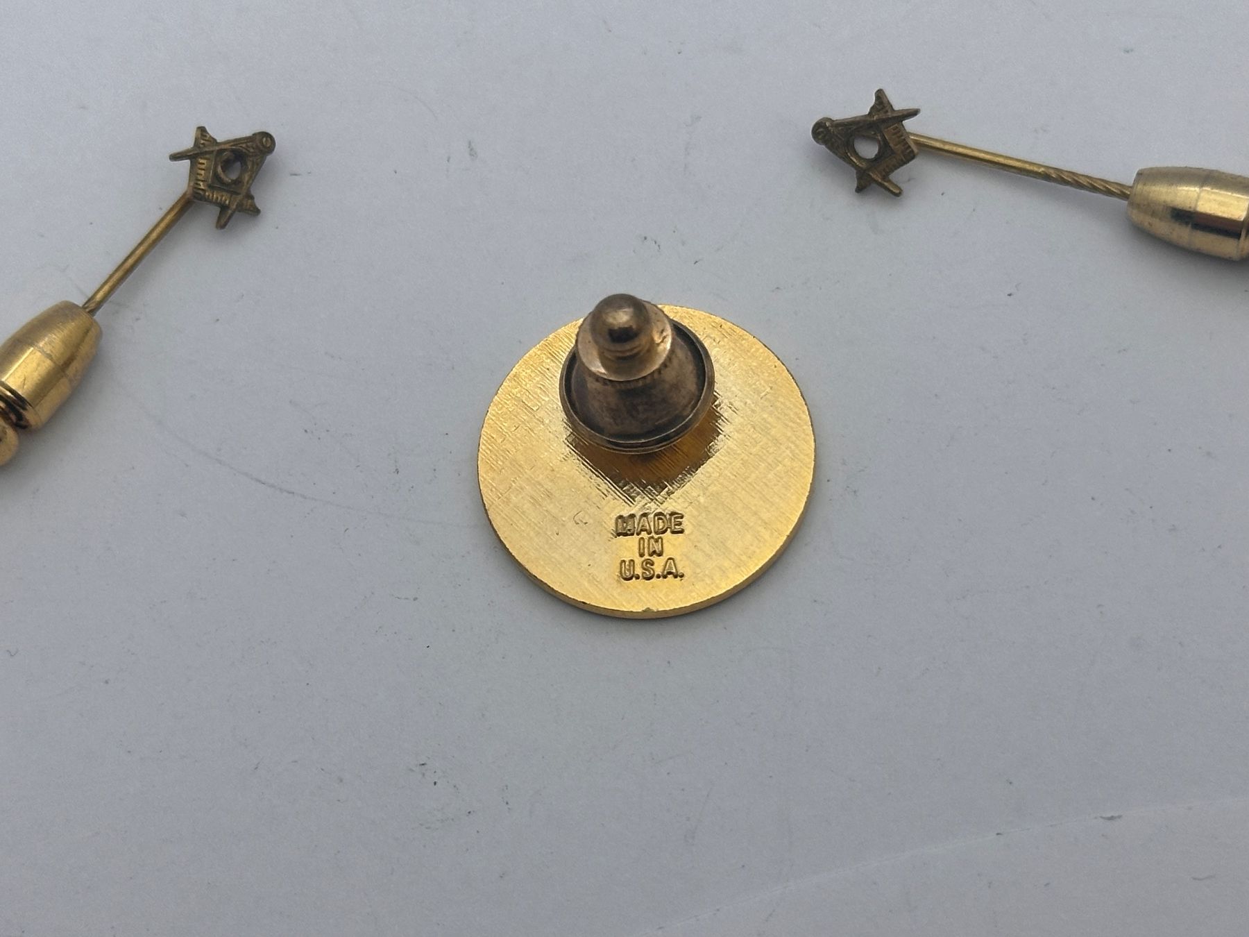 Broschen & Nadeln: Freimaurer Schmuck – Gebraucht aus Brüttisellen von AlphaOmega05 1