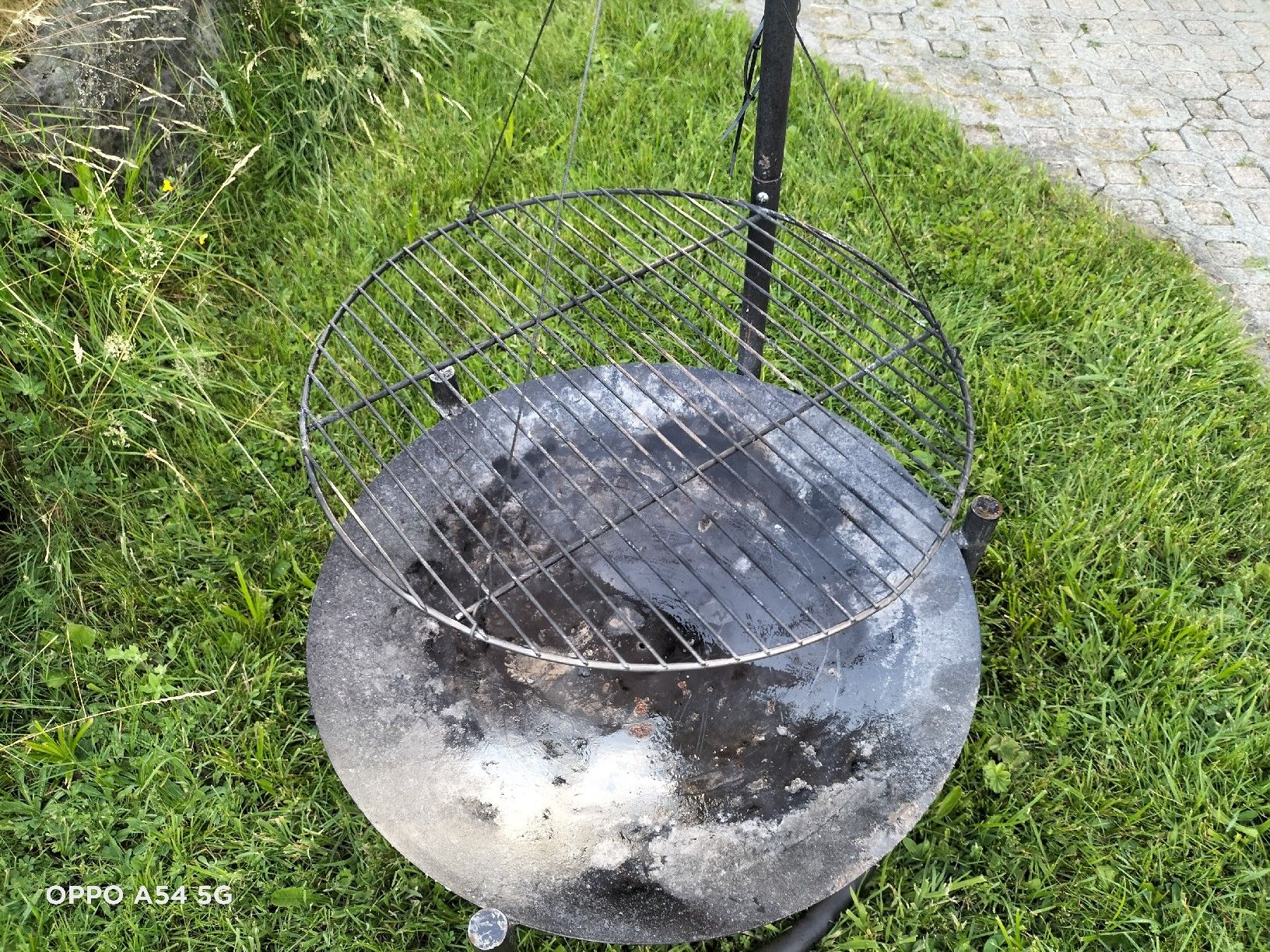 Feuerschale: Grillschale mit verstellbarem Grillrost – Gebraucht aus Schüpfheim von ult_5wg2 2