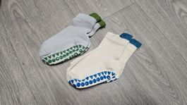 NEU - 2er Set "oh baby" Anti-Rutsch-Socke (1–3 Jahre)