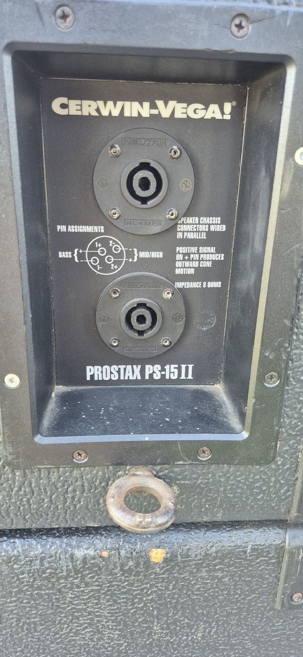 Haut-parleurs: stark Gebrauchte 15" Passiv Lautsprecher 4Stk. – D'occasion à Au SG par abrollfiaber 3
