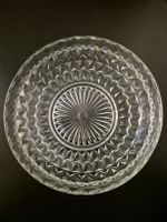 Glasschale rund transparent mit Relief 