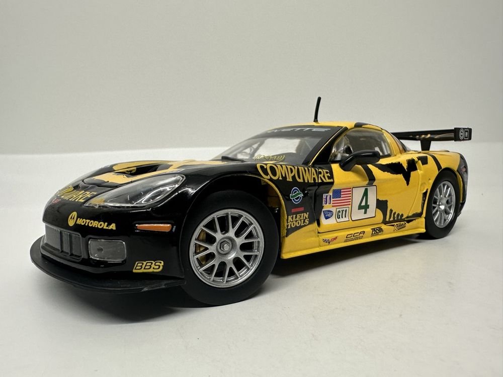 Chevrolet Corvette C6R Modellauto 1:36 – Zinklegierung, Türen öffnen, Mit Rallye-Funktion