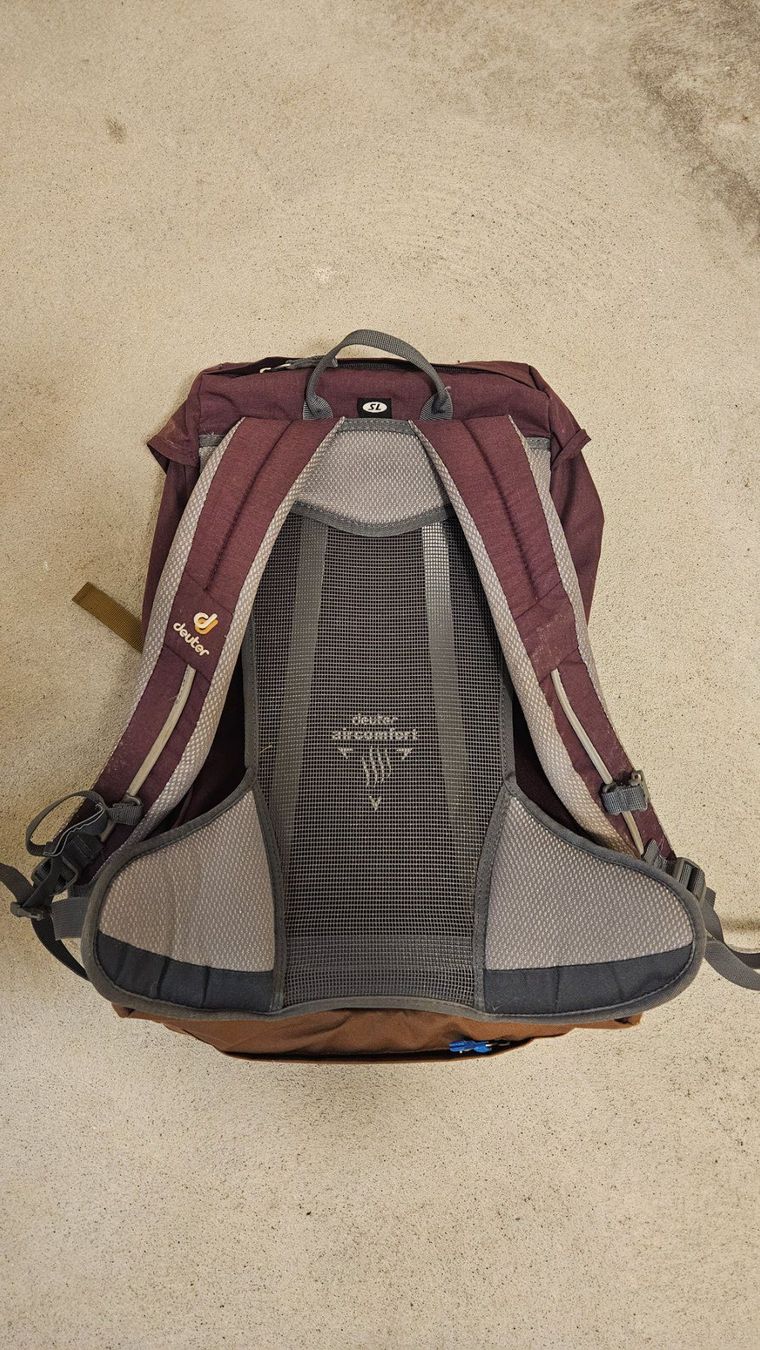 Deuter Zaini: Wanderrucksack Deuter 22L – Usato da Moosseedorf venduto da vanhof 1