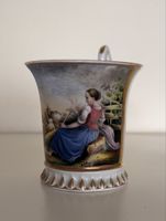 Antike Tasse Biedermeier um 1840 Mädchen Ziegen und Schafen