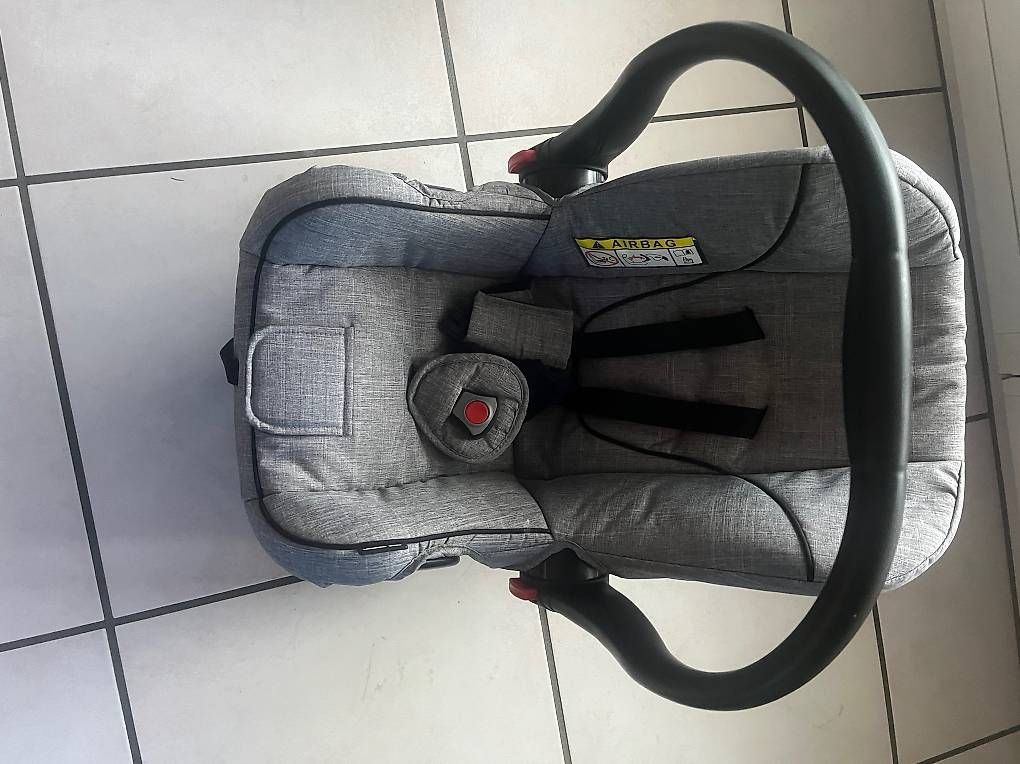 ABC Design Seggiolini per auto: Babyschale NEU ABC Design Turbo 4 – Usato da Gunzwil venduto da Mercurina82
