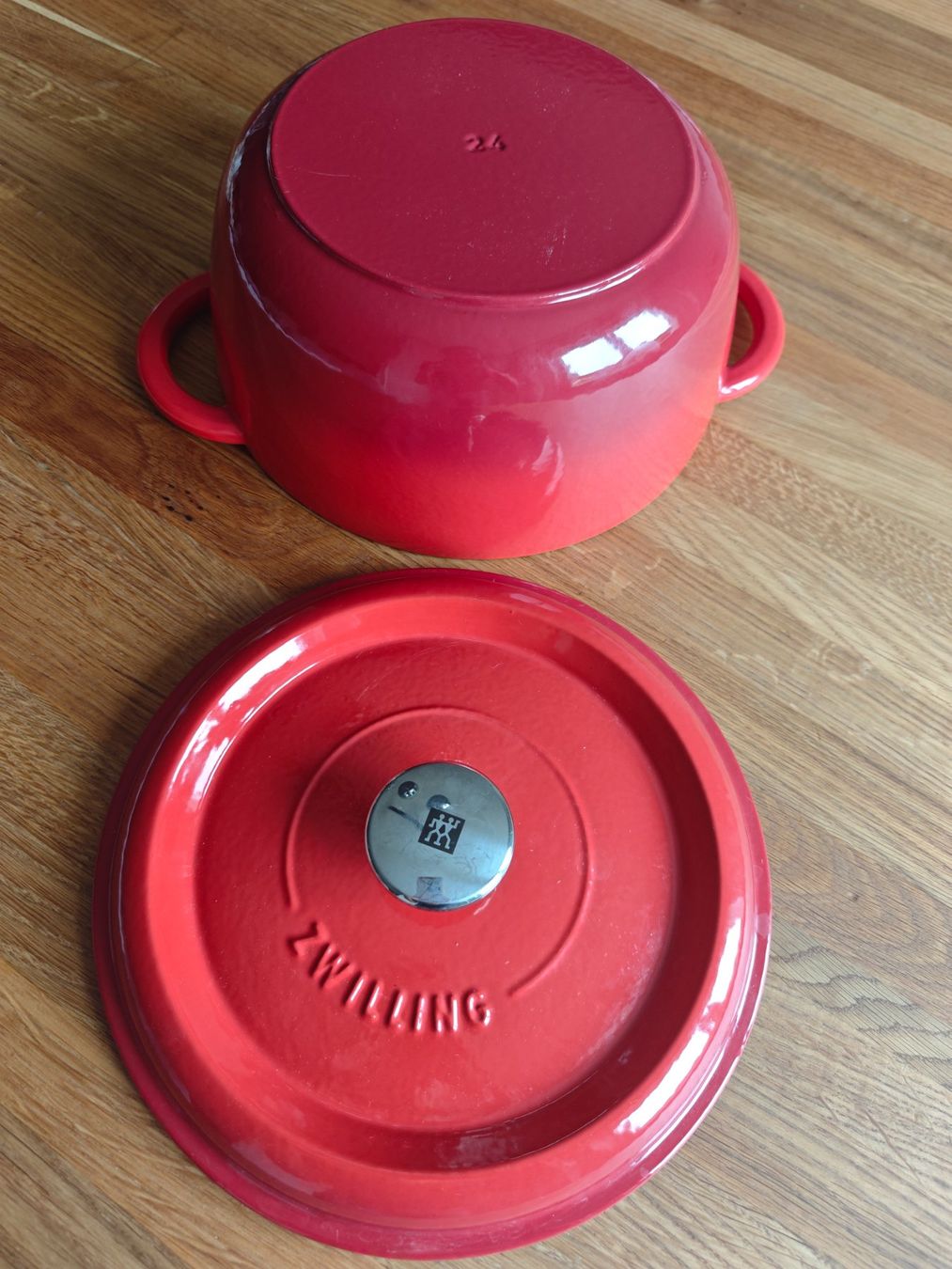 Pentole: Zwilling Bräter rot, Grösse 24 cm – Usato da Gunzgen venduto da 0Aurin0 1