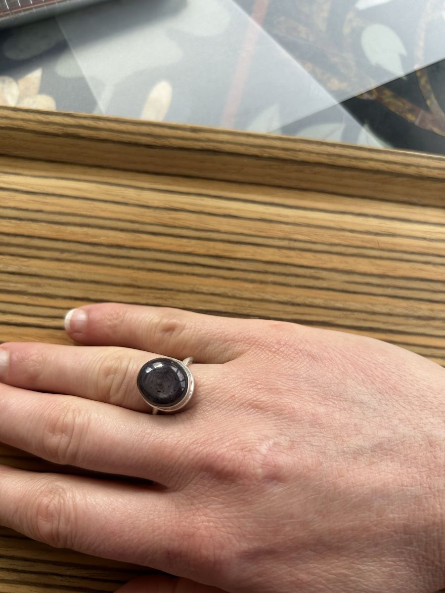 Anelli: Ring Silber mit Sternrubin – Usato da Birsfelden venduto da Exclusivity 6
