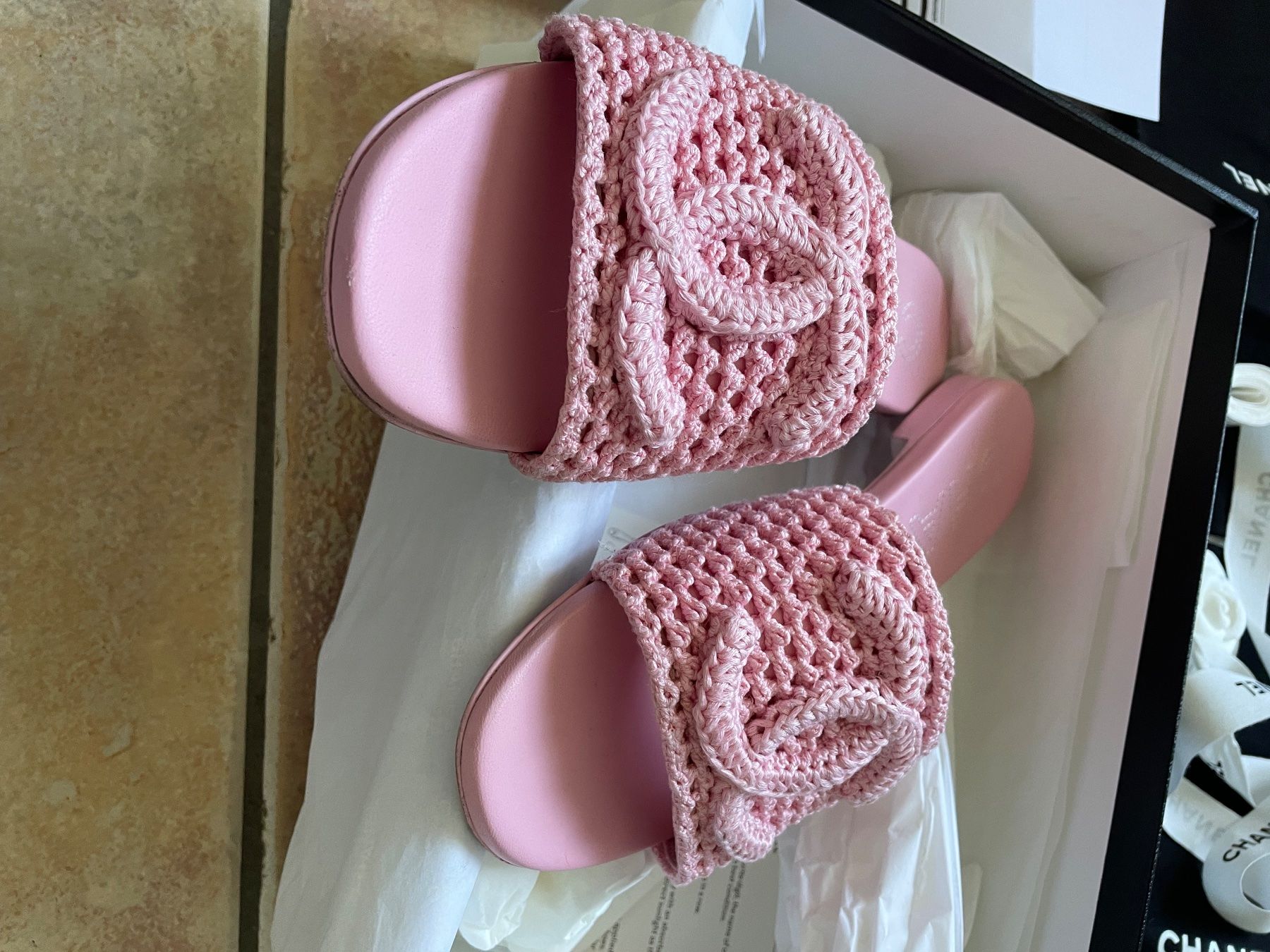 Chanel Scarpe da donna: Chanel Wunderschöne Sandalen! 40 – Usato da Fruthwilen venduto da Mariya13 3