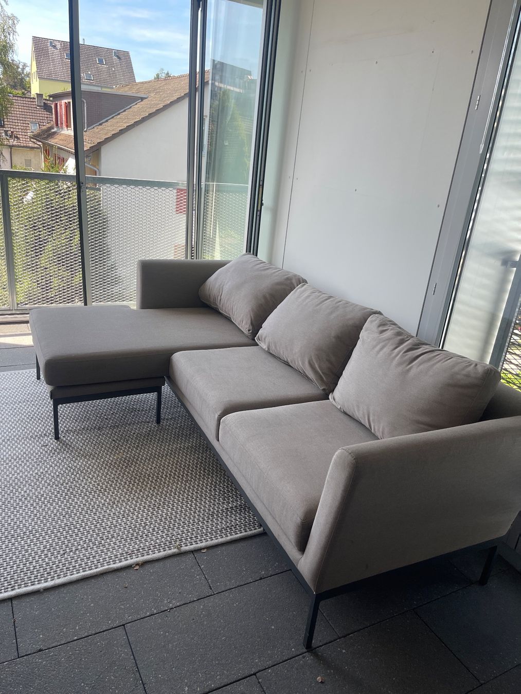 Viplounge Divani: Gartenlounge beige von VIPLOUNGE.ch – Usato da Winterthur venduto da alt_sr77