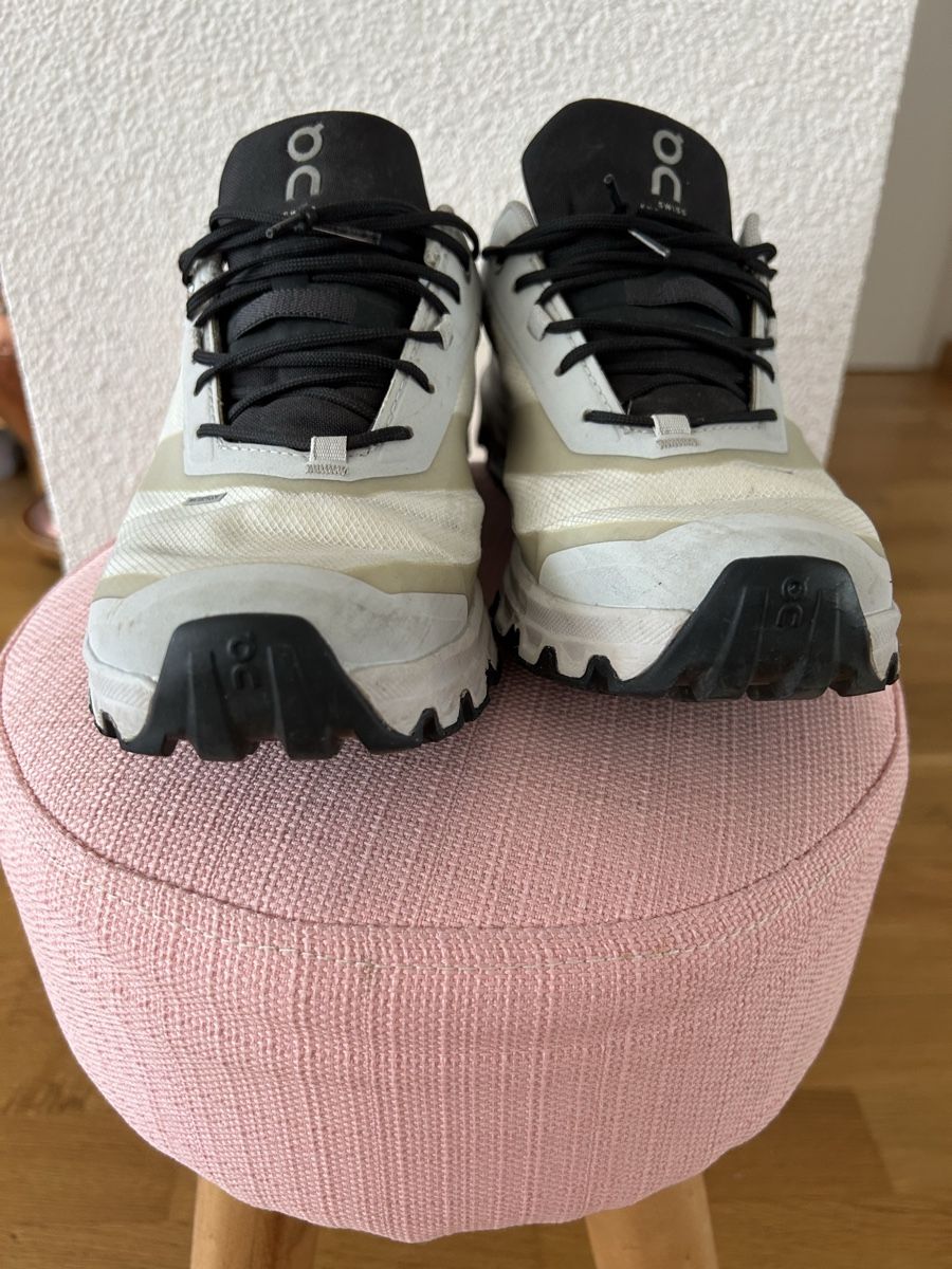 On Scarpe da donna: On Cloud Damen Laufschuhe, Grösse 39, – Usato da Biel/Bienne venduto da maza06 2