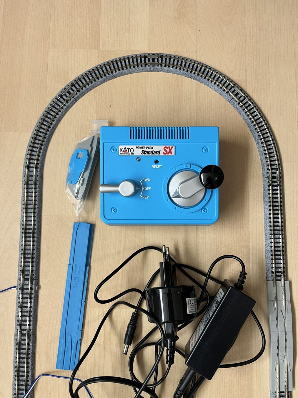 Kato Trains électriques: Kato Spur N Power Pack Standard SX Set – D'occasion à Männedorf par Maenne 1