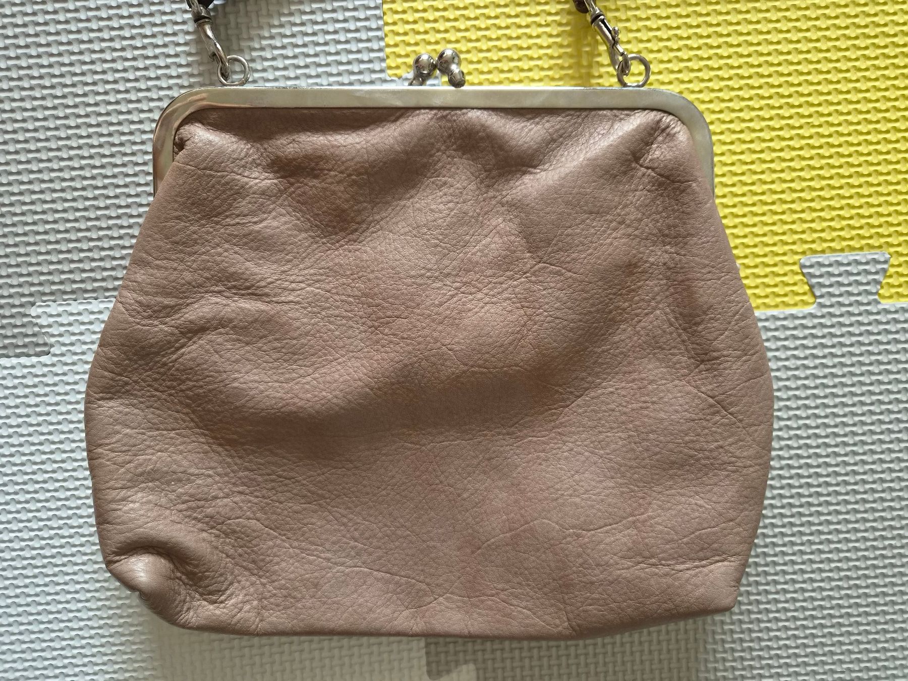 Sacs femmes: Hellbraune Ledertasche von Cellarrich – D'occasion à Belp par fra_5rn7 4