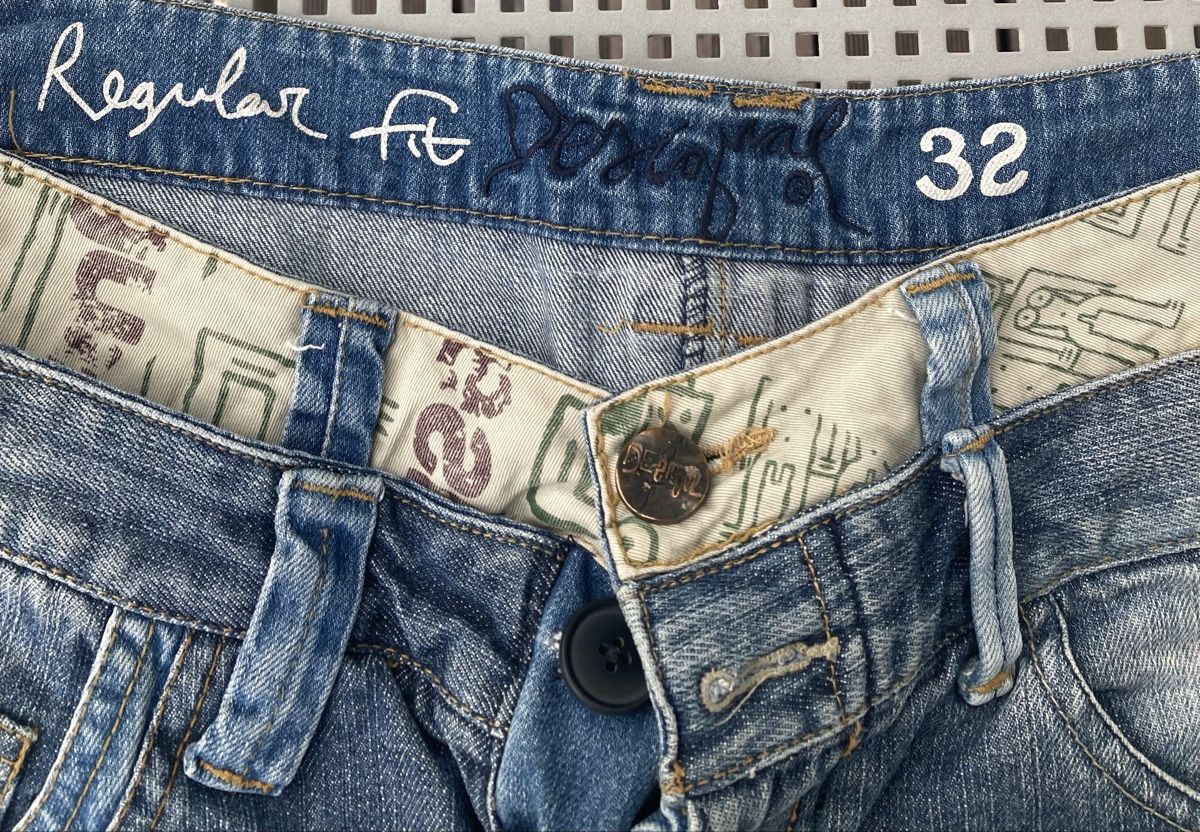 Desigual Jeans: Short homme Desigual jeans – Usato da Saxon venduto da tok_8dnf