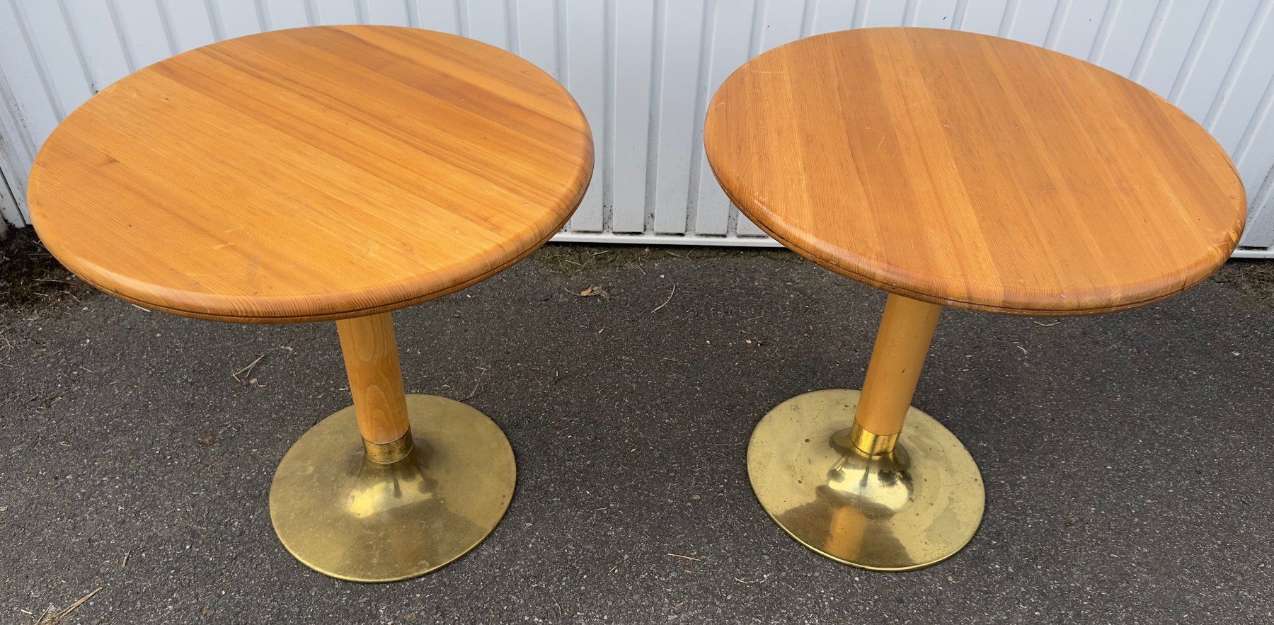 Tische: Tables – Gebraucht aus Martigny-Croix von ces_vr9x