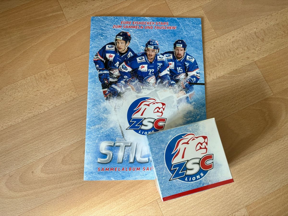 Carte collezionabili: ZSC Stickerheft / Box 2015 2016 evtl: Malgin, Matthews etc. – Nuovo (secondo la descrizione) da Wädenswil venduto da niamiam