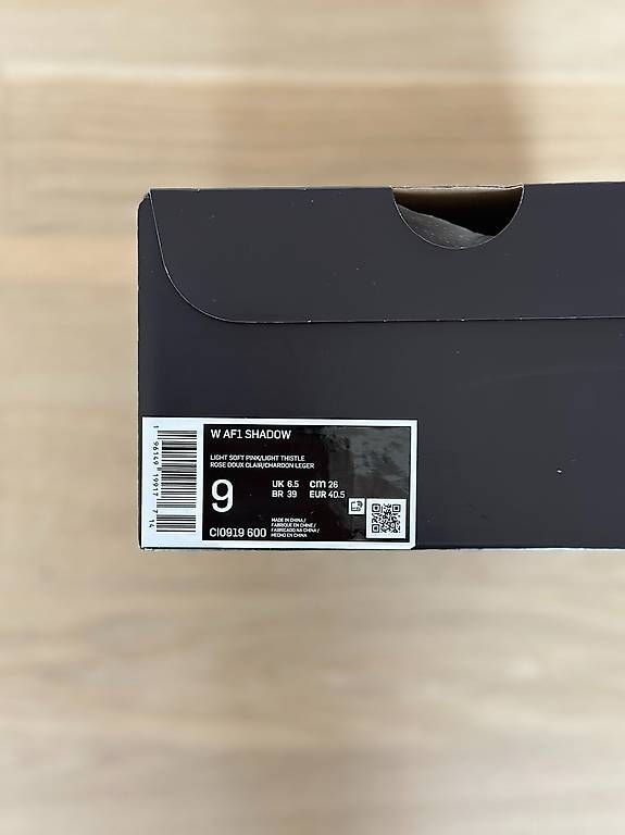 Scarpe da donna: WMNS Nike W AF1 SHADOW Pastell – Usato da St. Gallen venduto da Sabrinaaa 3