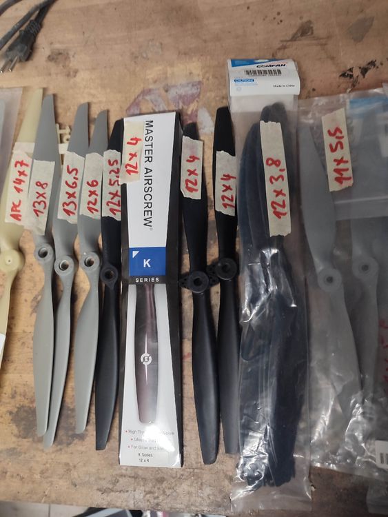 Propeller f. Modellflugzeug Verbrenner Elektro Graupner APC Kaufen