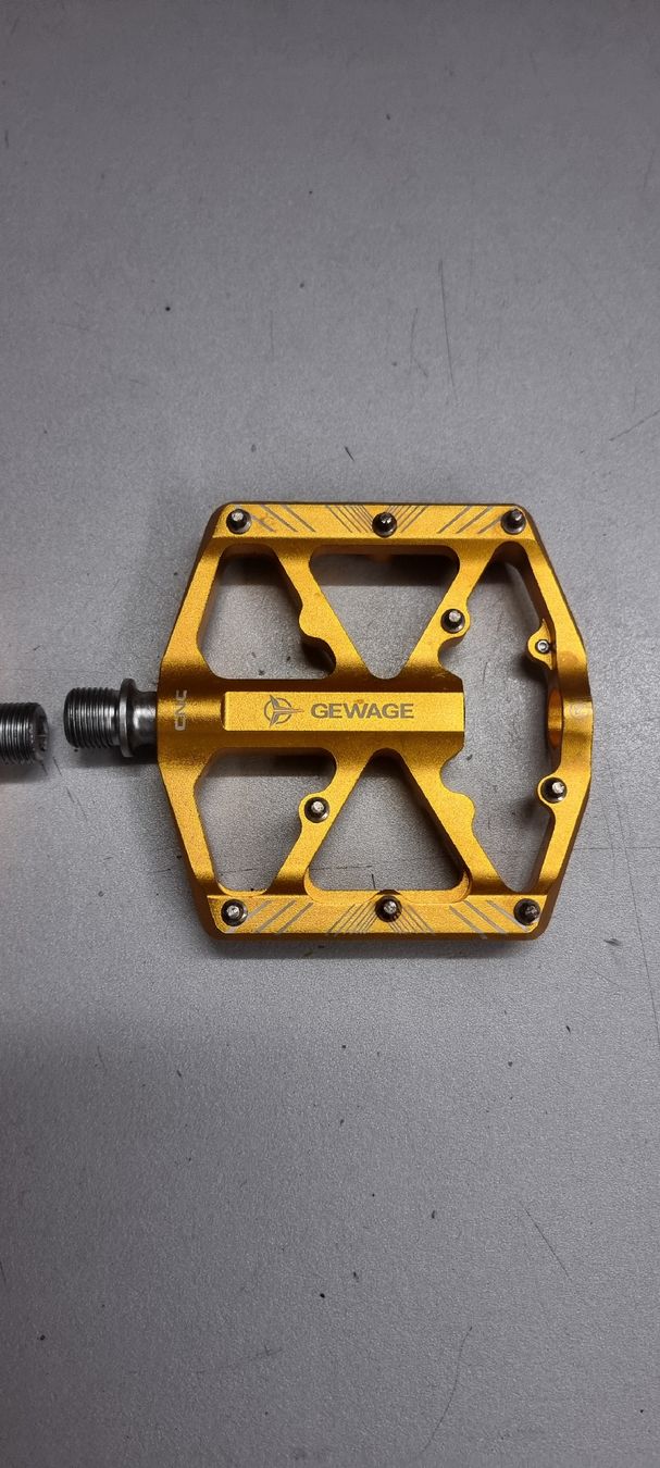 Pezzi di ricambio: Gewage Flatpedals - Versand möglich – Usato da Seon venduto da Stibinio 1