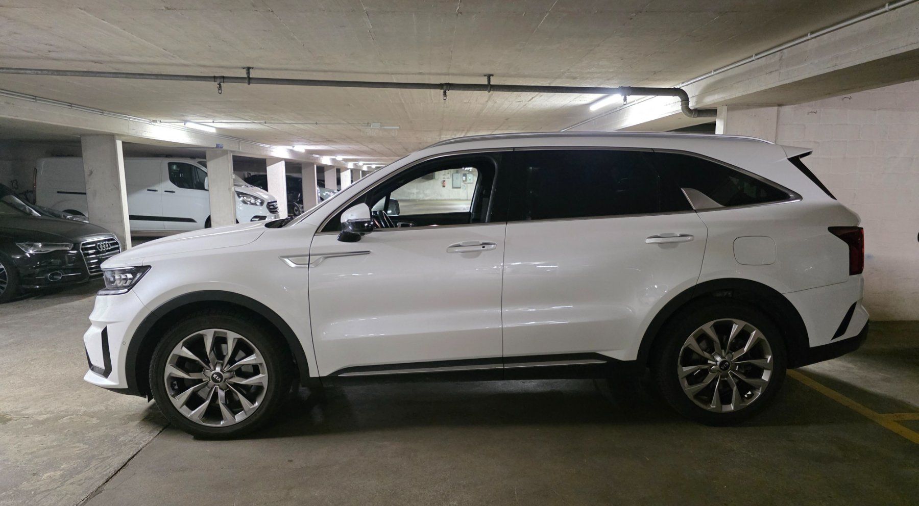 Kia Automobili: Kia Sorento 2.2 7P – Usato da Jona venduto da Blackstorne 1