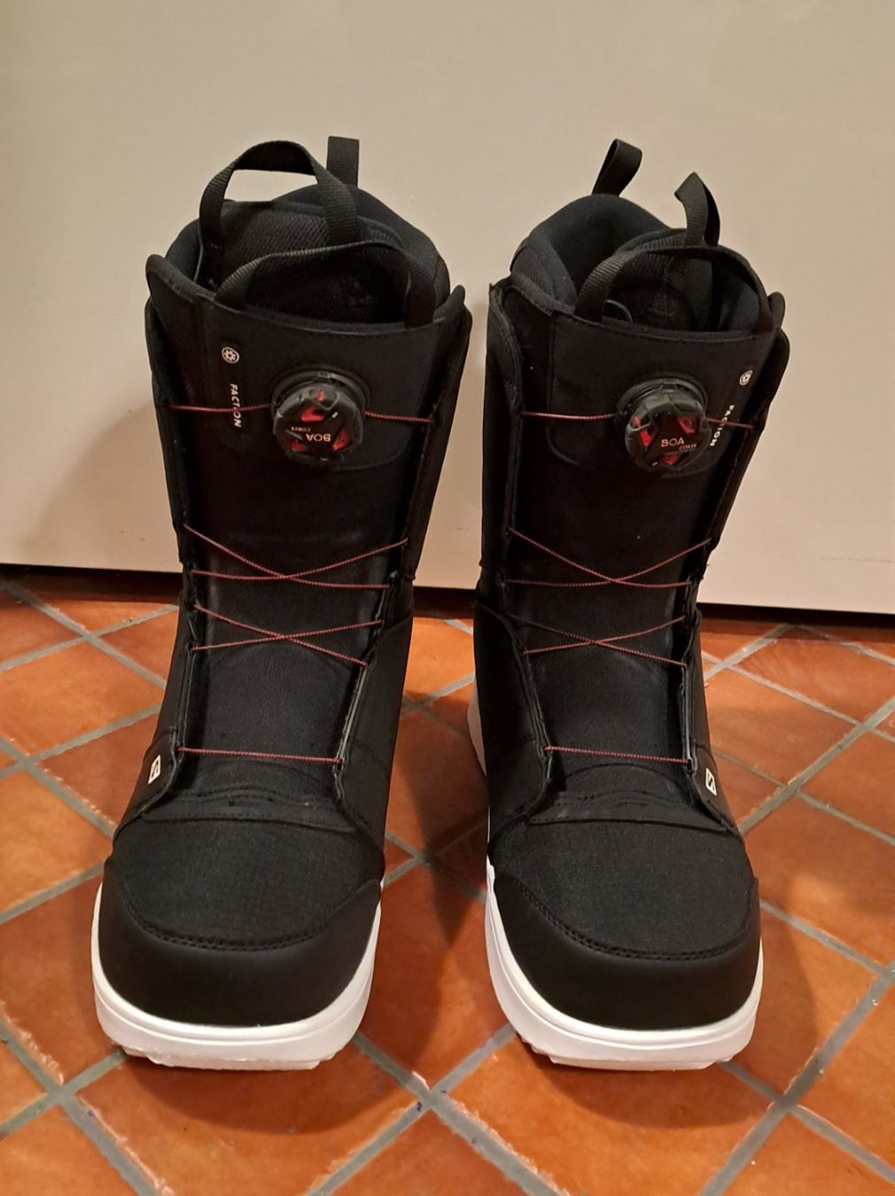 Salomon Scarpe da uomo: Salomon Snowboard Schuhe Gr.44.5 – Nuovo (secondo la descrizione) da Oberrieden venduto da Raja011
