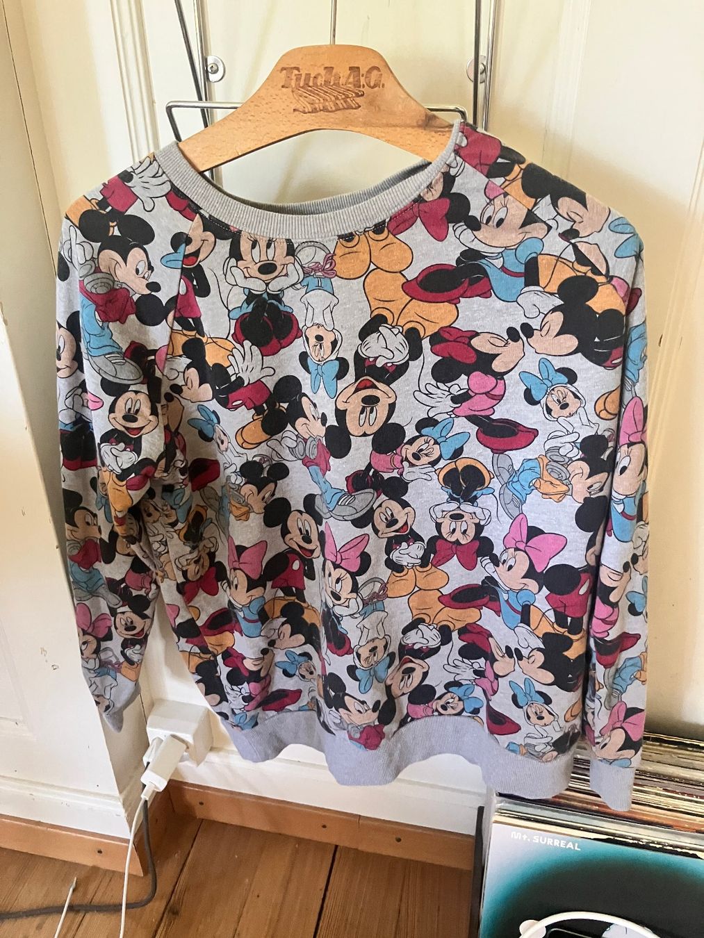 Maglioni & Felpe: Sweatshirt Mikey und Mini Mouse – Usato da Zürich venduto da alpenho