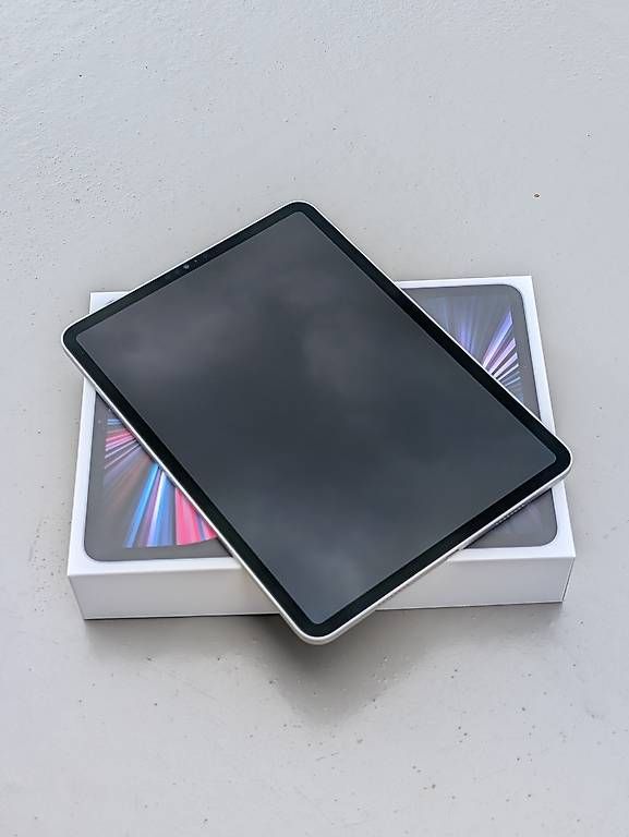 Apple Tablettes PC: iPad Pro 11", M1, Magic Keyboard – D'occasion à Gümligen par yasko_s1907 2