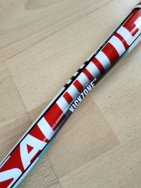 Unihockey: Salming Stock, Flex 27, Kickzone – Usato da Haslen AI venduto da Merida33 3