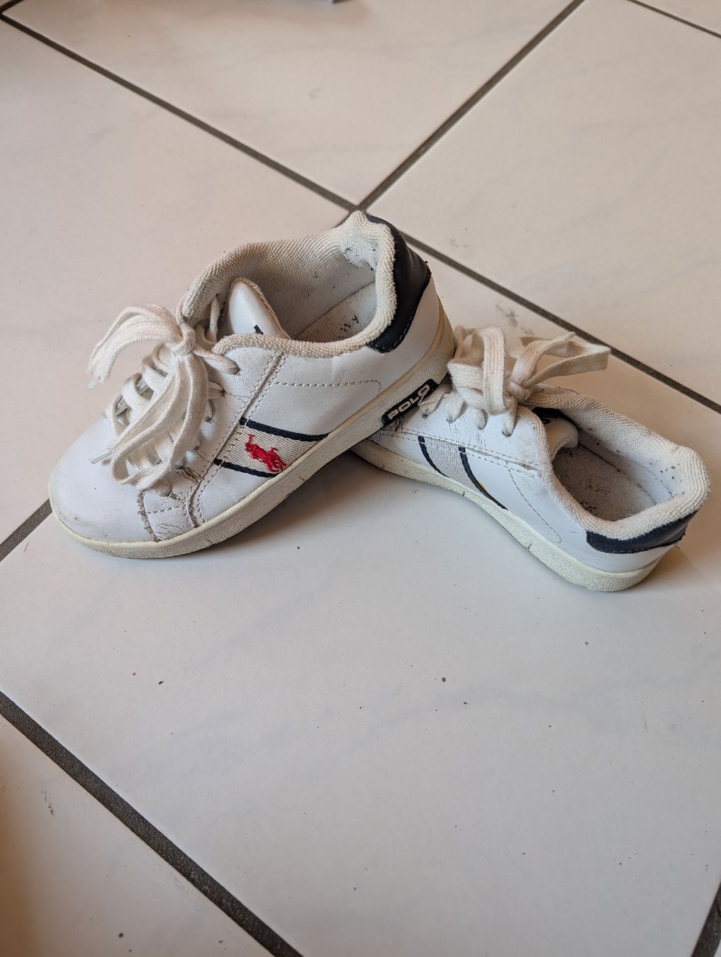Scarpe per ragazzi: Turnschuhe 29 – Usato da Arch venduto da sunneschyn24 1