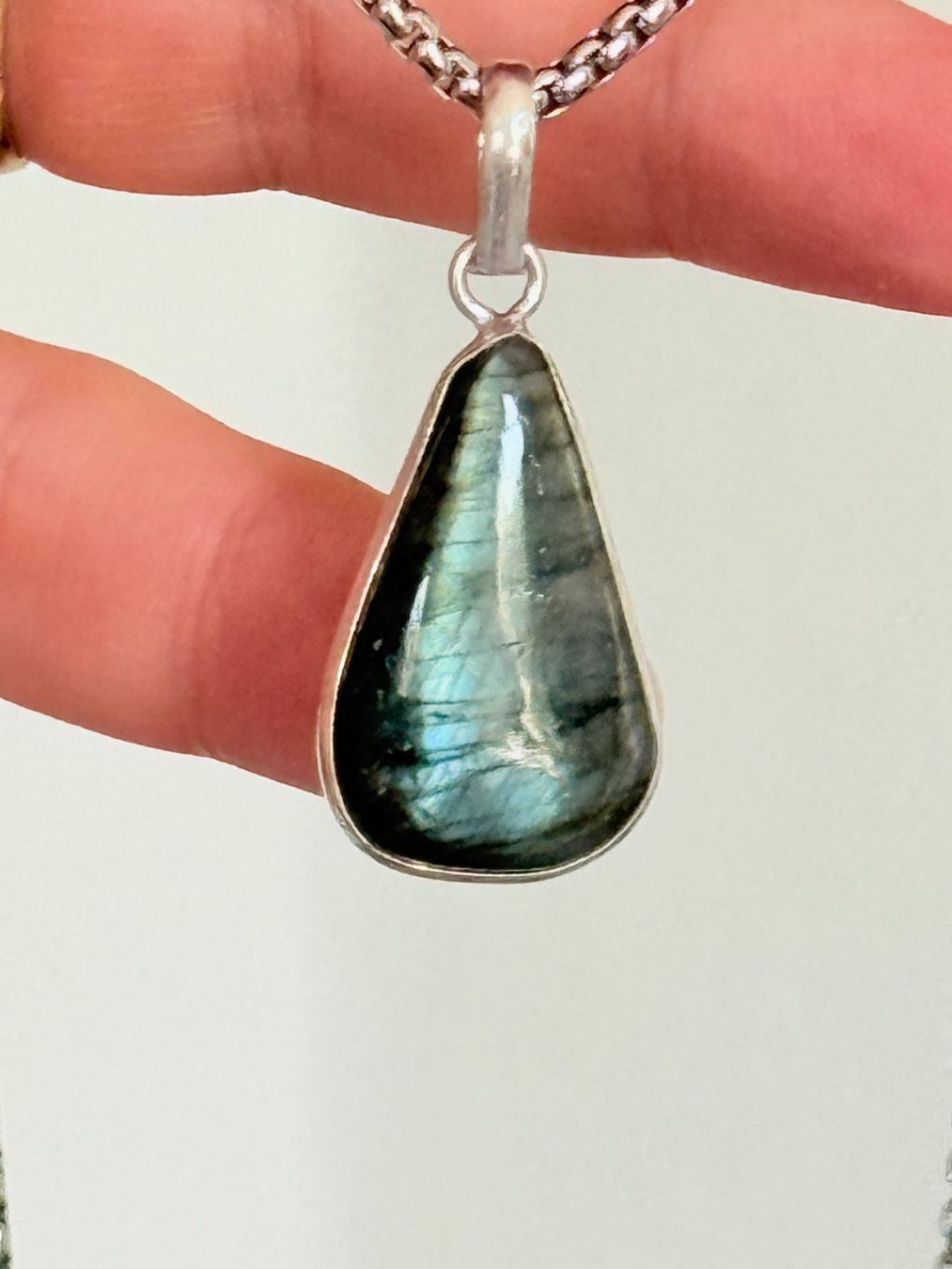 Catenine: Labradorite necklace – Nuovo e nell'imballaggio originale da Genève venduto da AGBERG