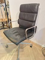 Vintage Eames Aluchair Softpad leder schwarz