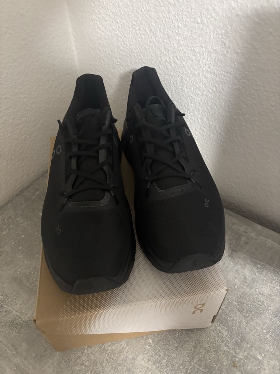 On Scarpe da uomo: On Cloudtilt - Schwarz EU 43 – Nuovo e nell'imballaggio originale da Luzern venduto da luzernbiregg 3