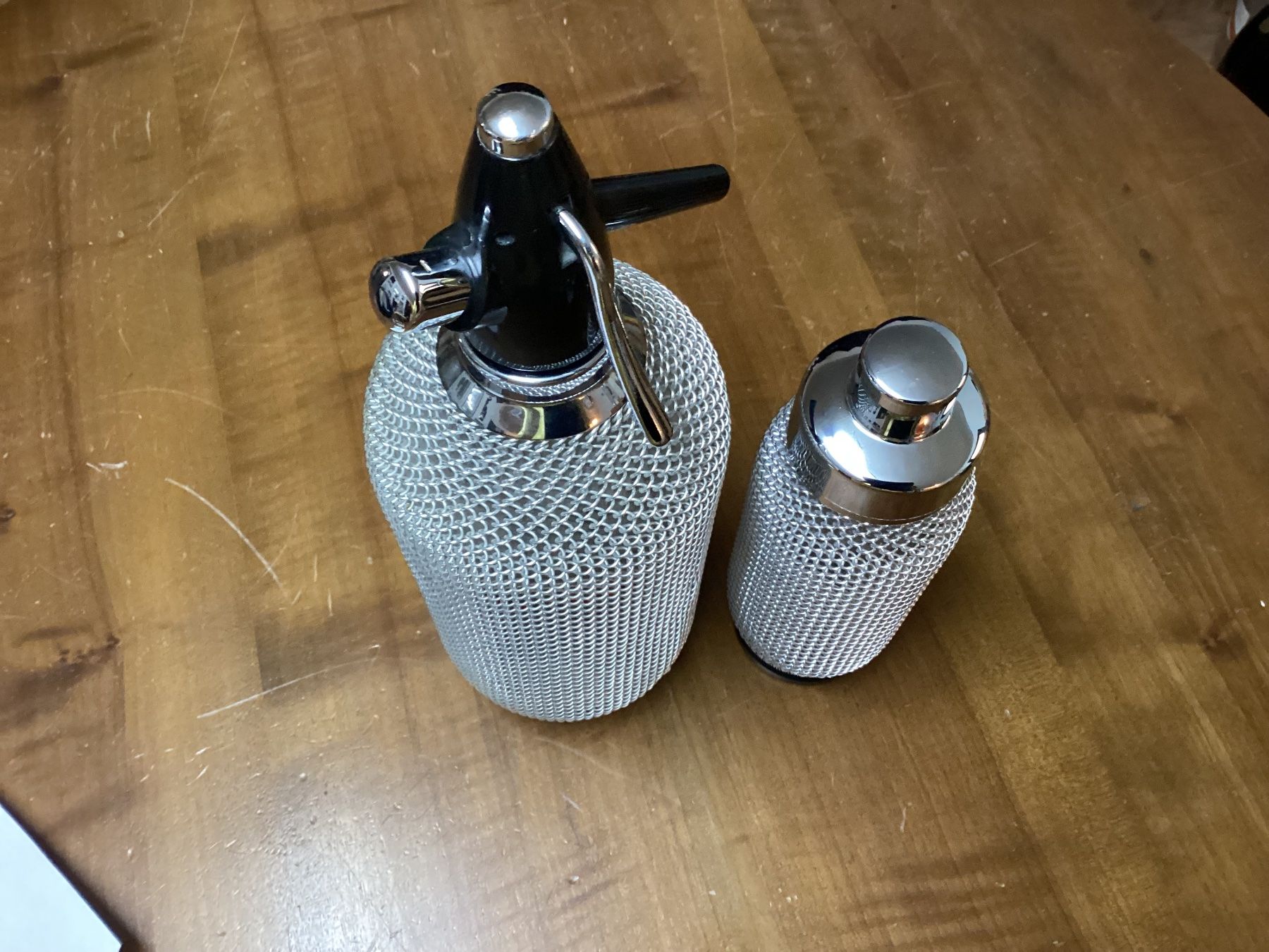 Bottiglie: Siphon Flasche und Shacker – Usato da Unterkulm venduto da Lunchen11 1