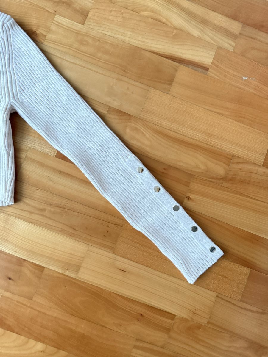 Zara Top: Zara Strickoberteil mit Knöpfen, Creme, S – Usato da Lachen SZ venduto da ali_5xw5 1