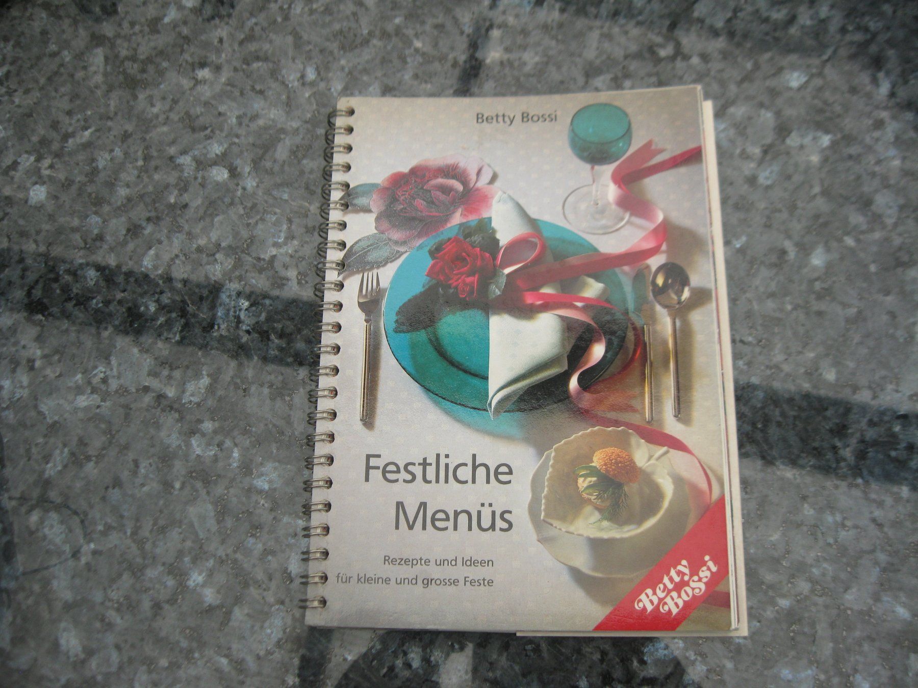 Libri: Betty Bossi Festliche Menüs – Usato da reitnau venduto da Sib7