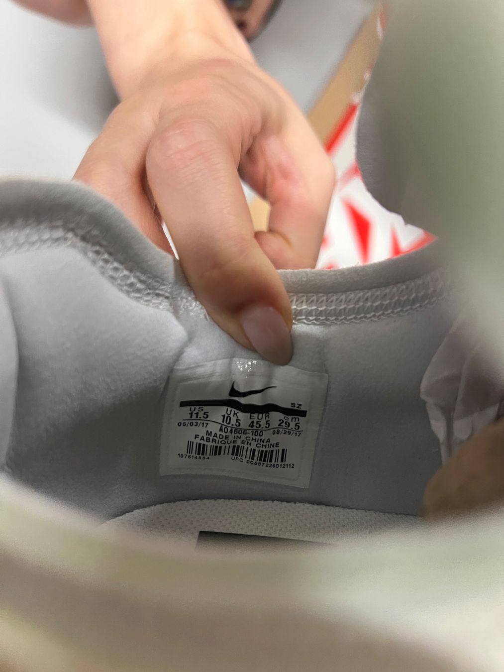 Nike Scarpe da uomo: Air Force 1 Low Off-White - EU 45.5 – Nuovo e nell'imballaggio originale da Bern venduto da ElevenFive 8