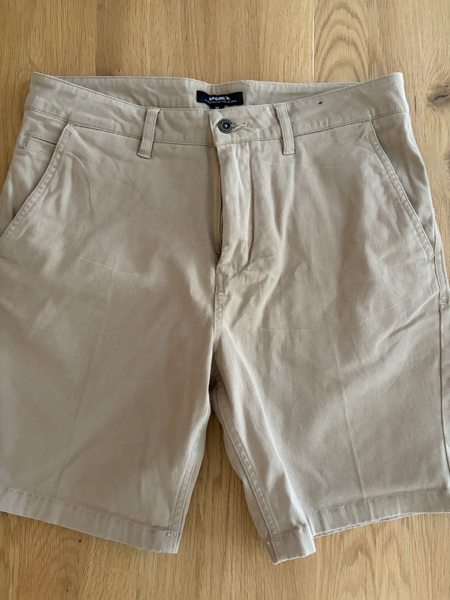 Rip Curl Pantaloni: Rip Curl CLASSIC SURF - Shorts - khaki (32) – Nuovo (secondo la descrizione) da Zürich venduto da schweiz.air 1