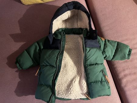 Warme Winterjacke Grösse 68