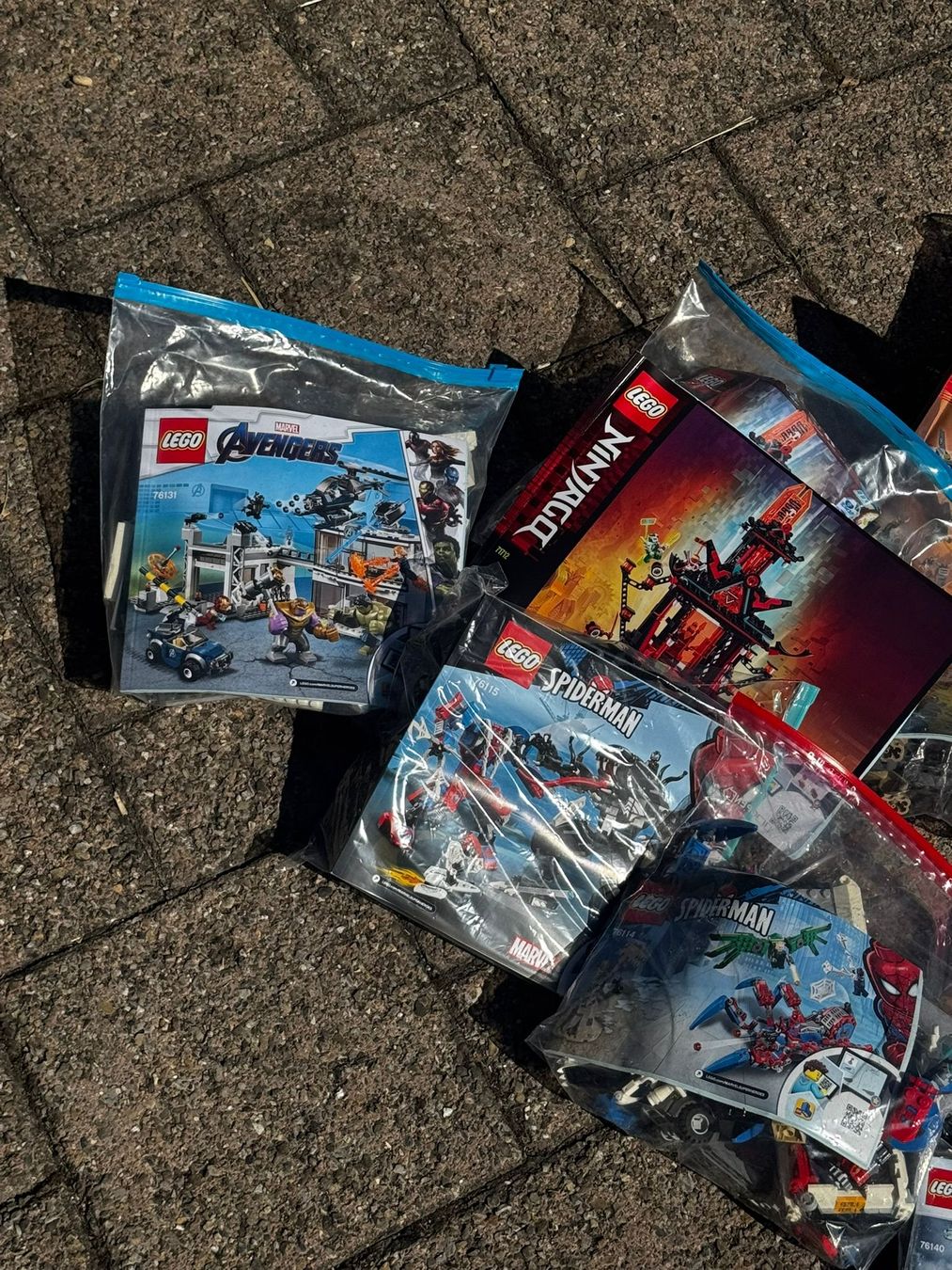 Lego Kit di costruzioni: 17 Sets ca. 11kg Lego – Usato da Egg b. Zürich venduto da Brocki_Insel_Egg 6