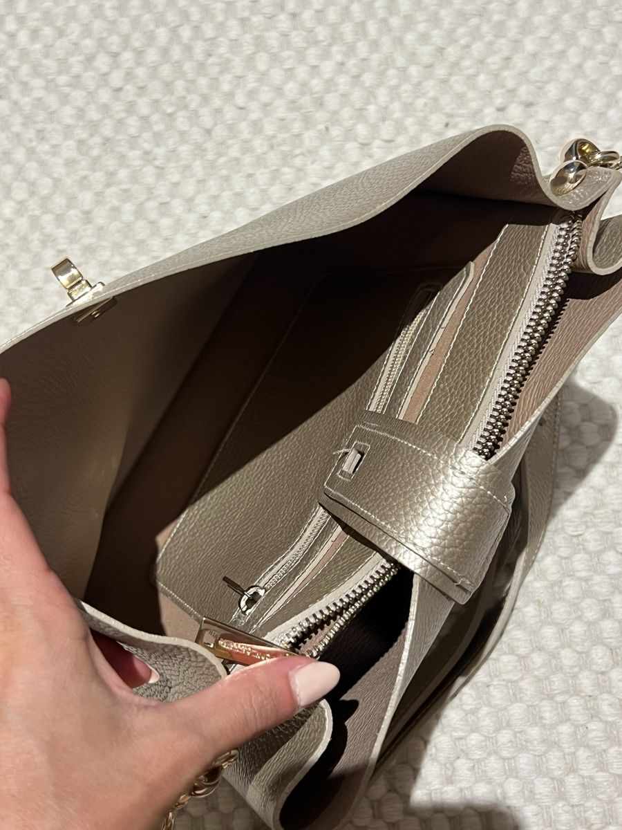 Lancaster Taschen für Damen: Lancaster Paris Umhängetasche – Neu (gemäss Beschreibung) aus Münchenbuchsee von CoRa_93 1