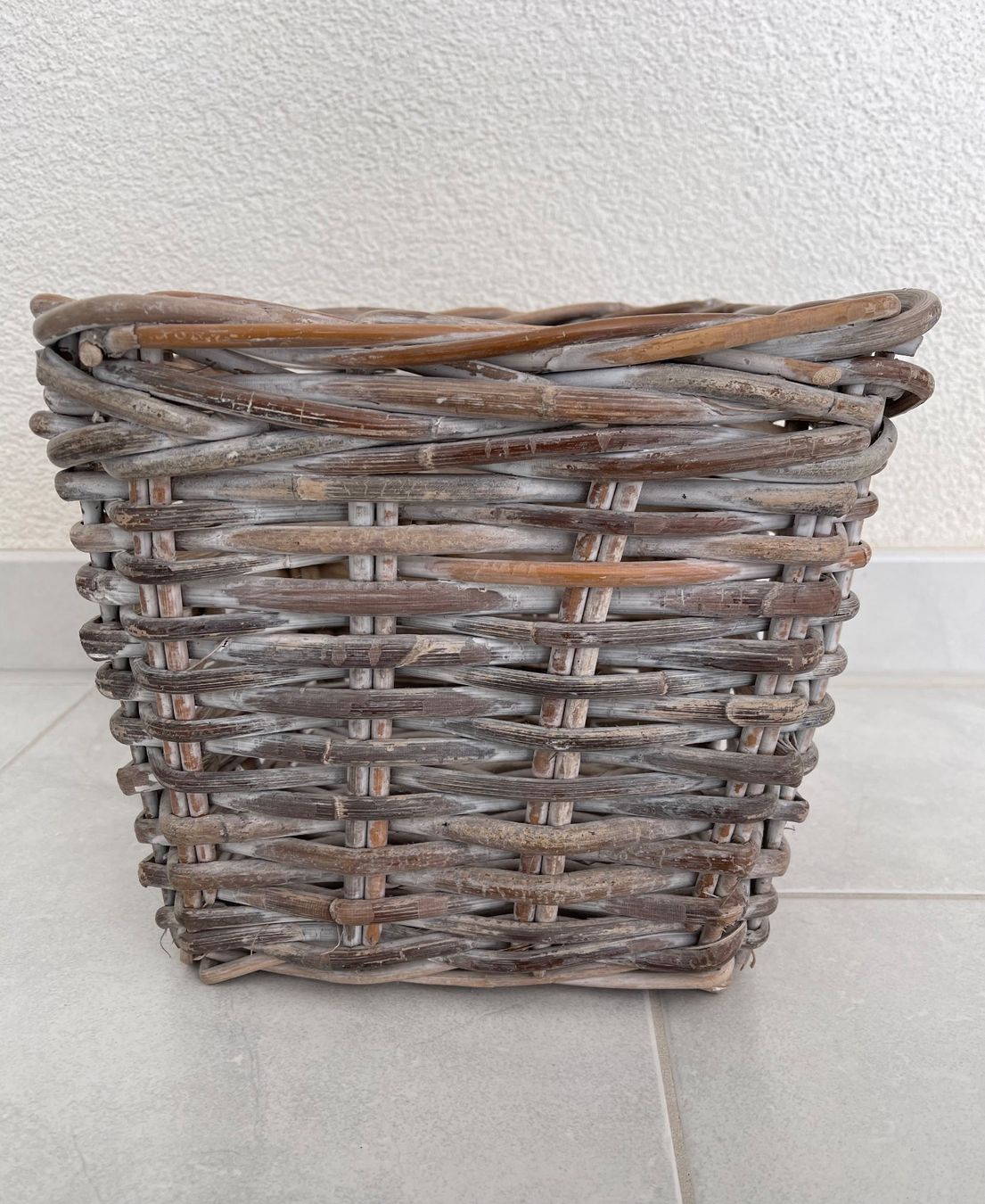 Altro per la casa: Schöner, quadratischer Korb, Shabby Chic – Usato da Spreitenbach venduto da R_1691 2