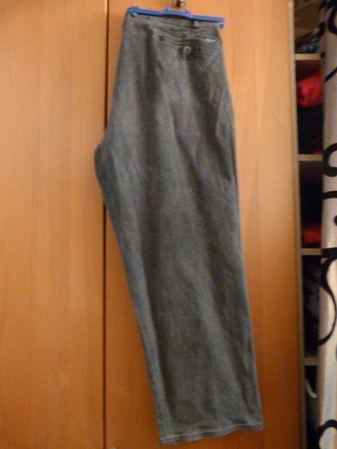 Jeans: Jeans von Edmonte, Gr. 50, grau – Gebraucht aus Nunningen von Fashion-Ave51 1