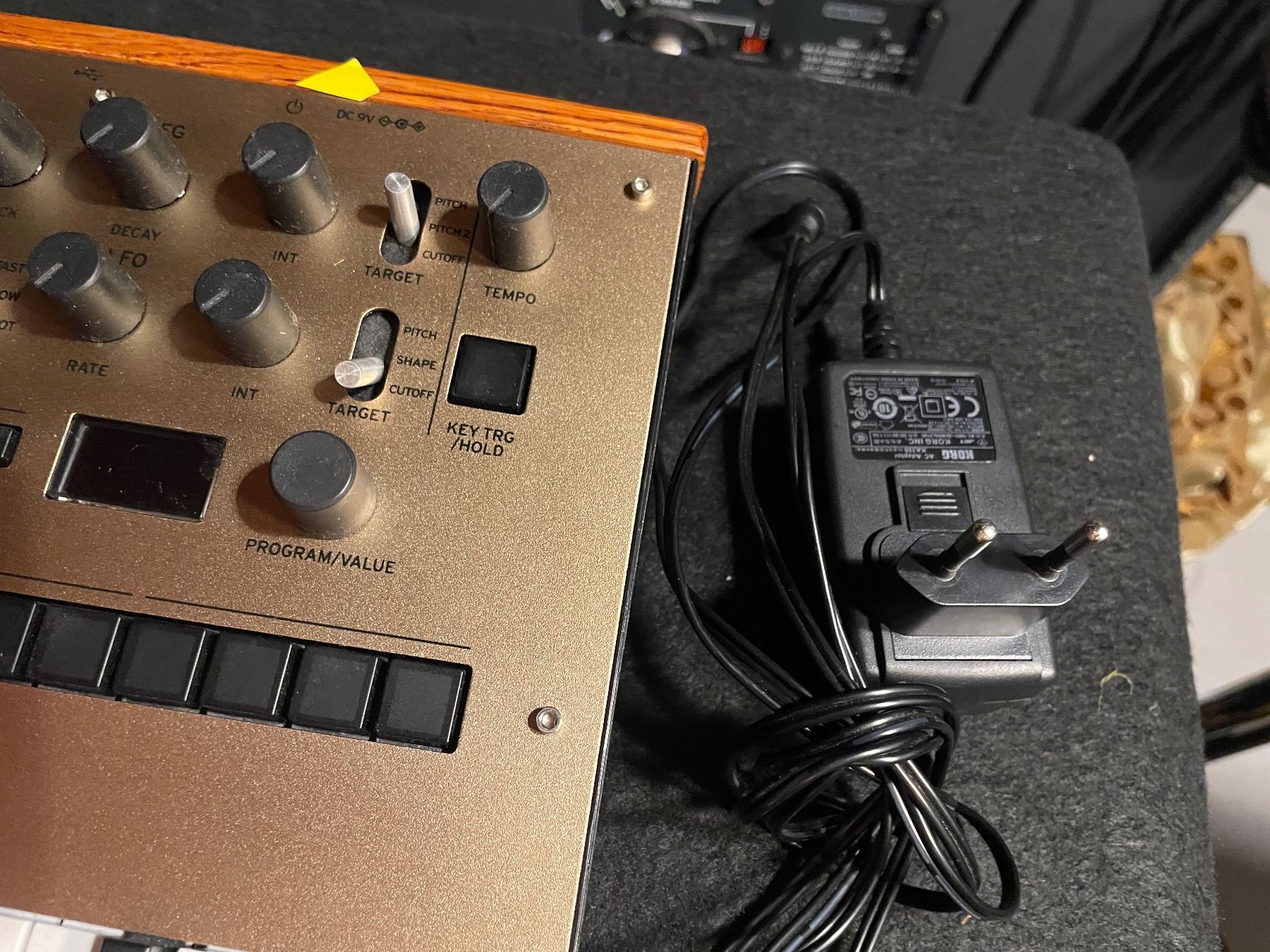 Korg Instruments de musique: Korg Monologue Synthesizer – D'occasion à Zürich par Arcana_Fail 1