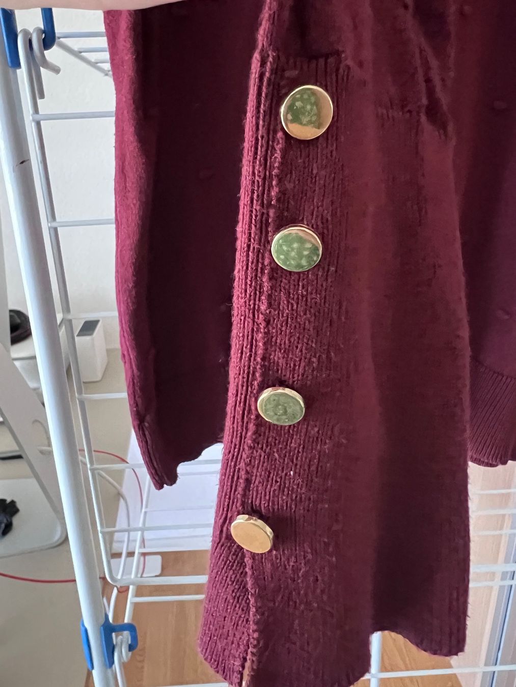 Pullover & Sweatshirts: Pullover rot Gr M – Gebraucht aus Dübendorf von karim1409 1