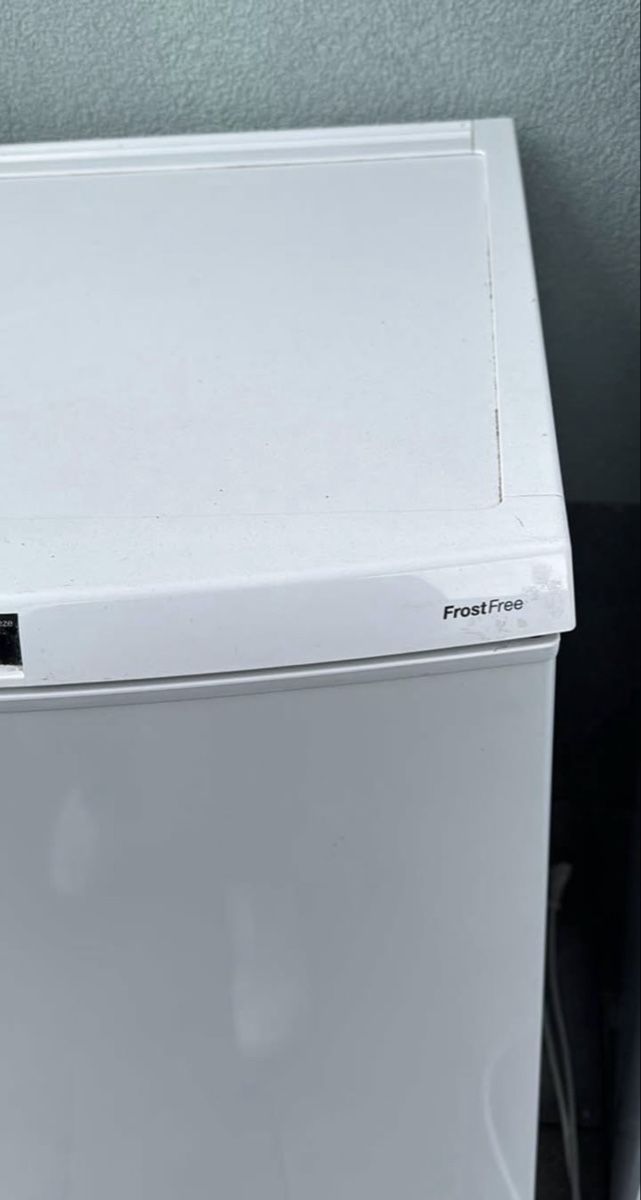 Congelatori: Congélateur Electrolux 60x60x85 – Usato da Orpund venduto da dizi.98 2