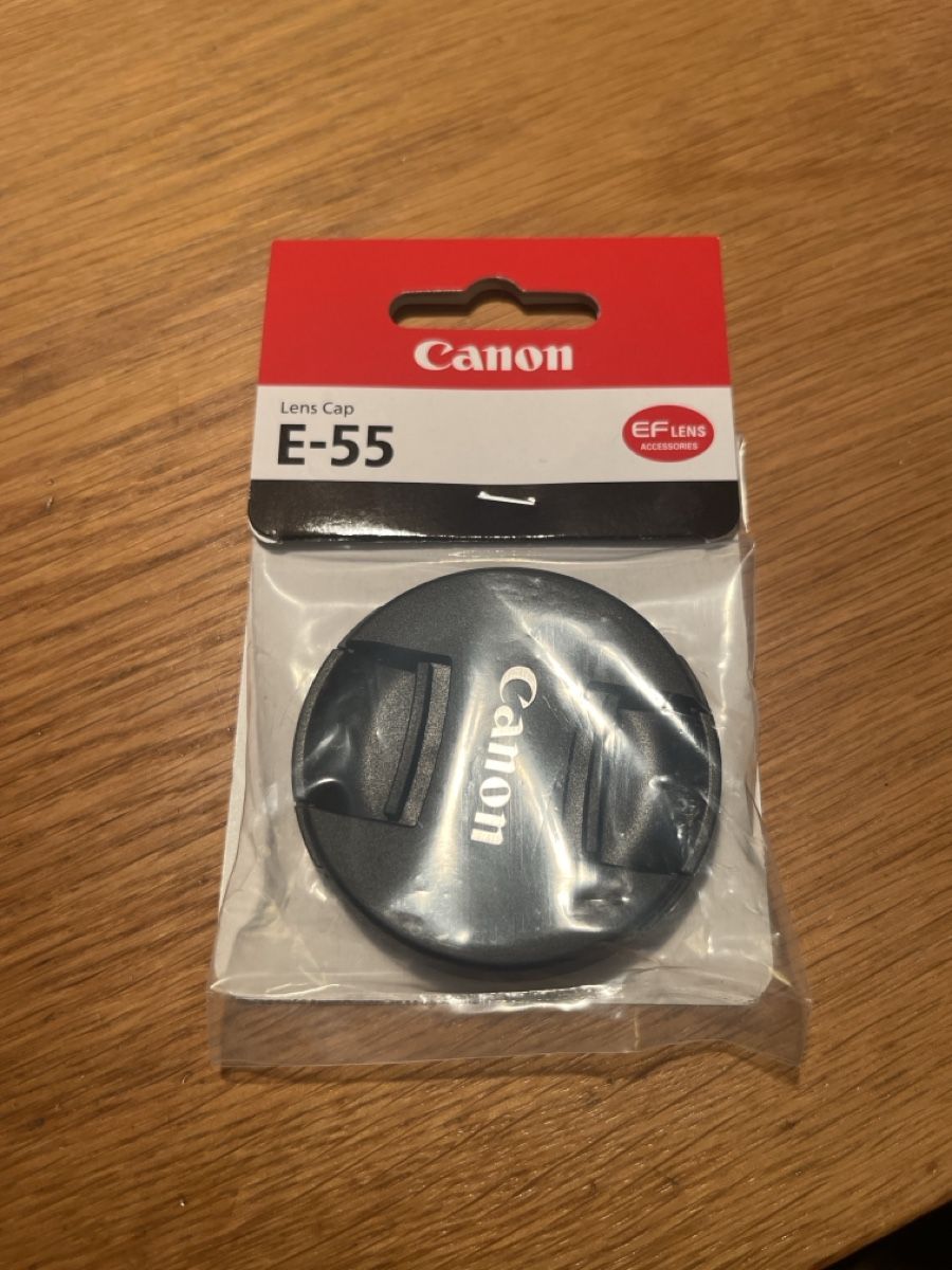 Canon Obiettivi: Canon Objektivdeckel E-55 neu – Nuovo e nell'imballaggio originale da Aeugst am Albis venduto da mabergis